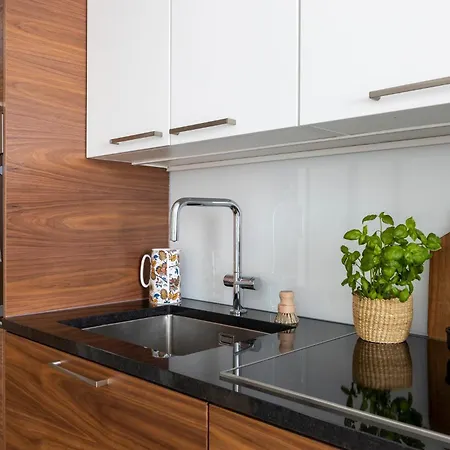 Stylish Flat In Trendy Kallio