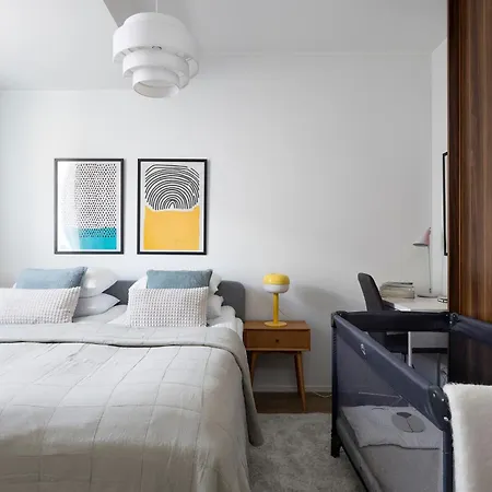 Stylish Flat In Trendy Kallio Helsinki
